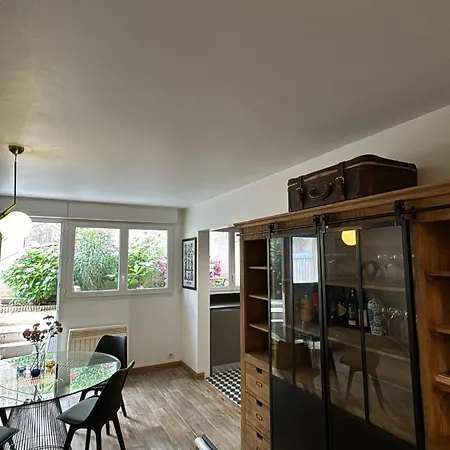 Avec Terrasse Dans Le 13e パリ